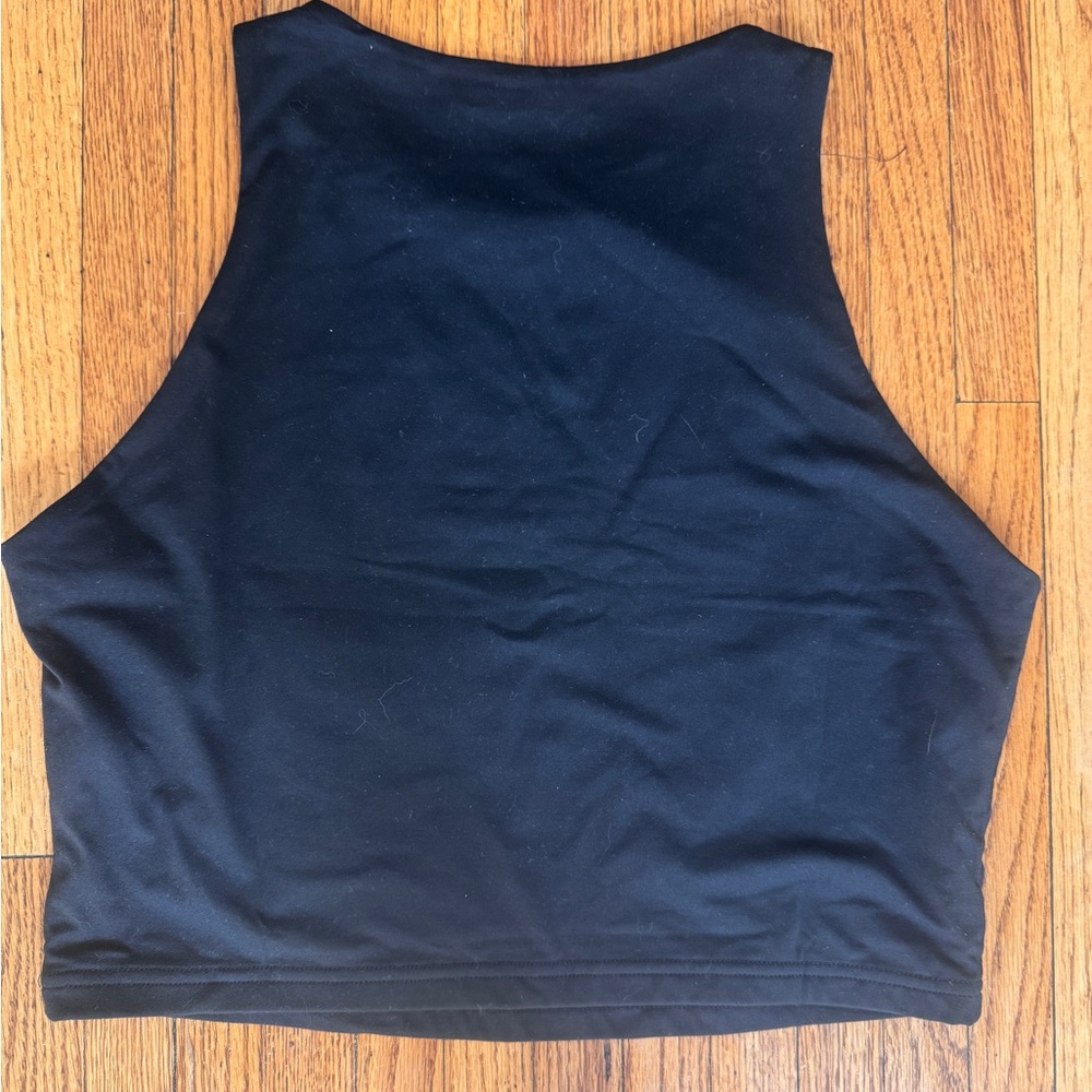 ReoRia Women's Classic Black Tank Top - Picture 3 of 5